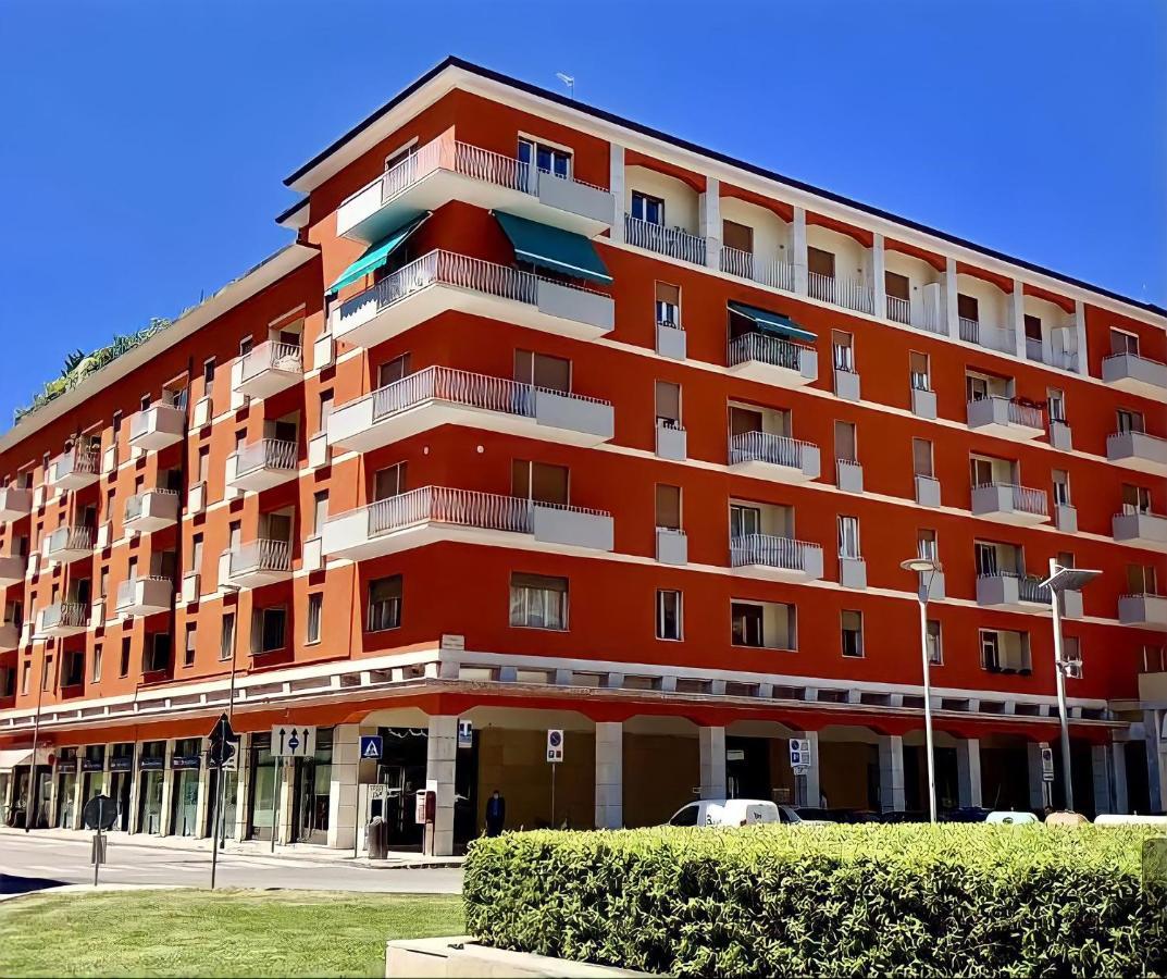 Casa Vacanza Elena Верона Экстерьер фото
